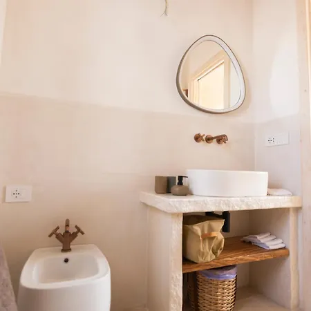 Trullo Nido Con Piscina In Comune * Latiano