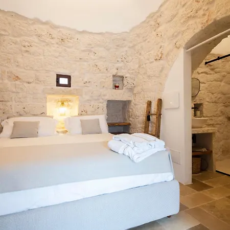 Trullo Nido Con Piscina In Comune Villa Latiano