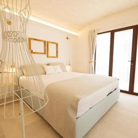 게스트하우스 Trullo Nido Con Piscina In Comune